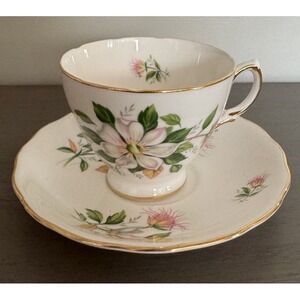 Royal Vale Bone China Cup and Saucer Set‎ Pink Green & White - England Vintage